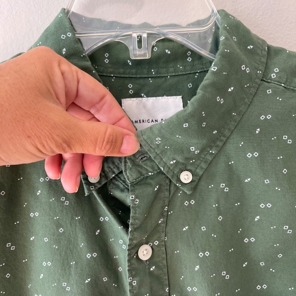 American Eagle Men Sz L Button Up Shirt Green Geometric Long Sleeve Standard Fit - Picture 2 of 10